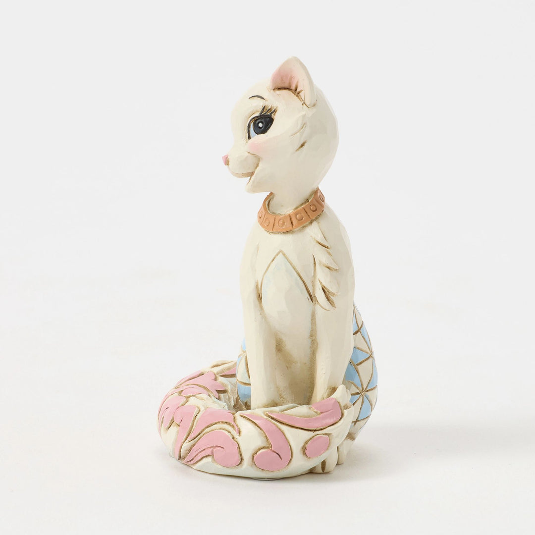 Duchess Mini Figurine