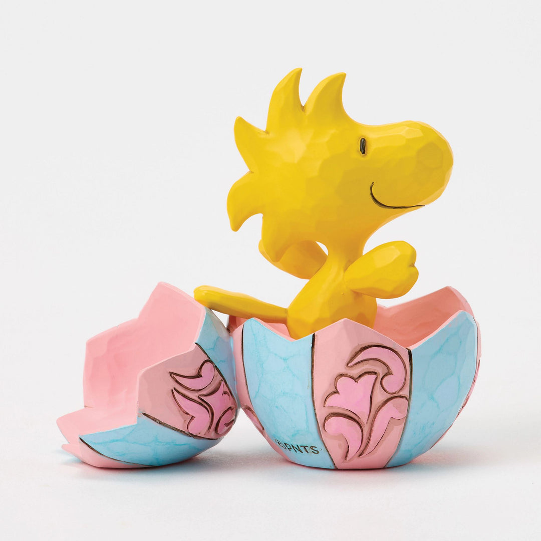 Woodstock Popping Out of an Easter Egg