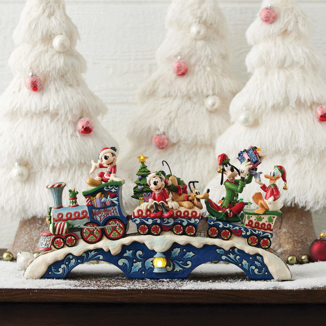 Christmas Cheer on Track (Mickey & friends LED Musical Train)