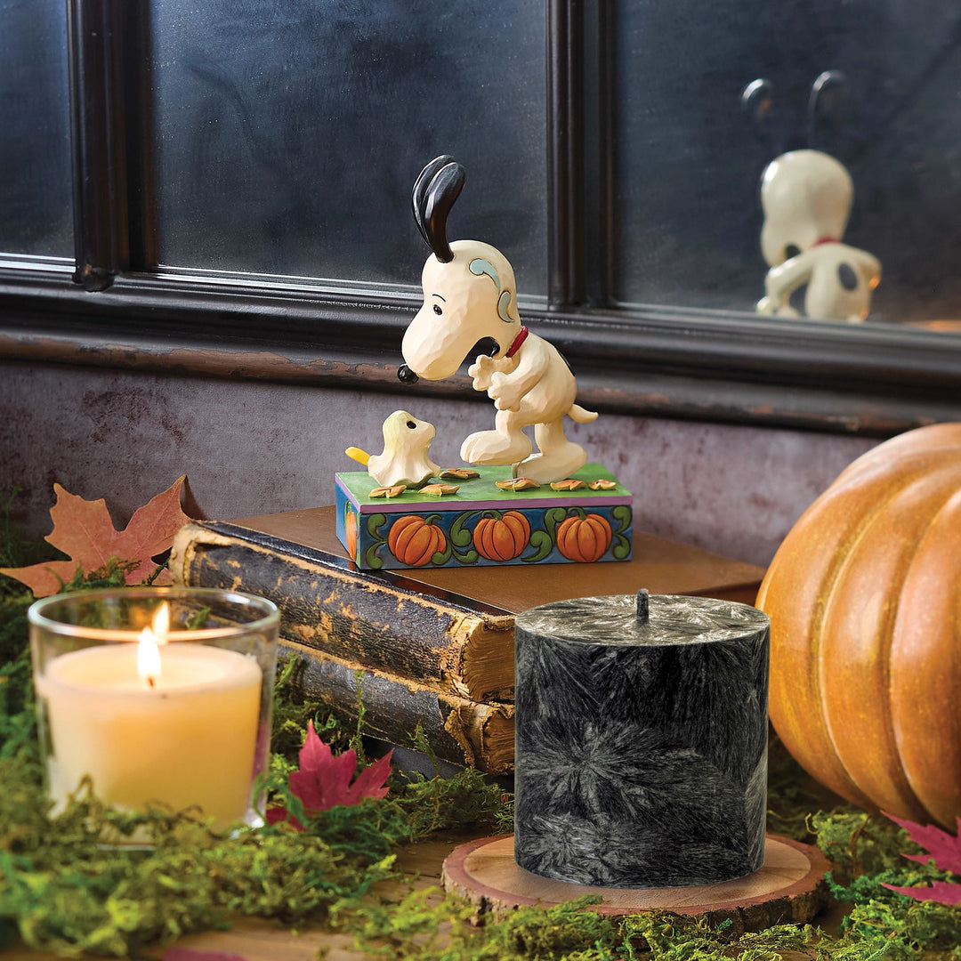 A Spooky Encounter (Woodstock Scaring Snoopy) - Peanuts by Jim Shore Hand-signed
