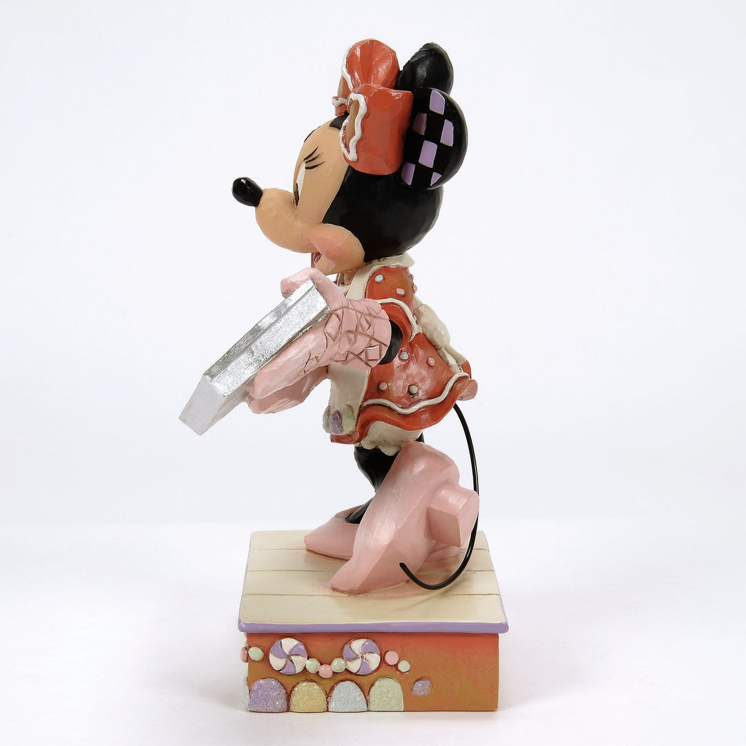 Baking Bliss (Minnie Gingerbread Cookies)