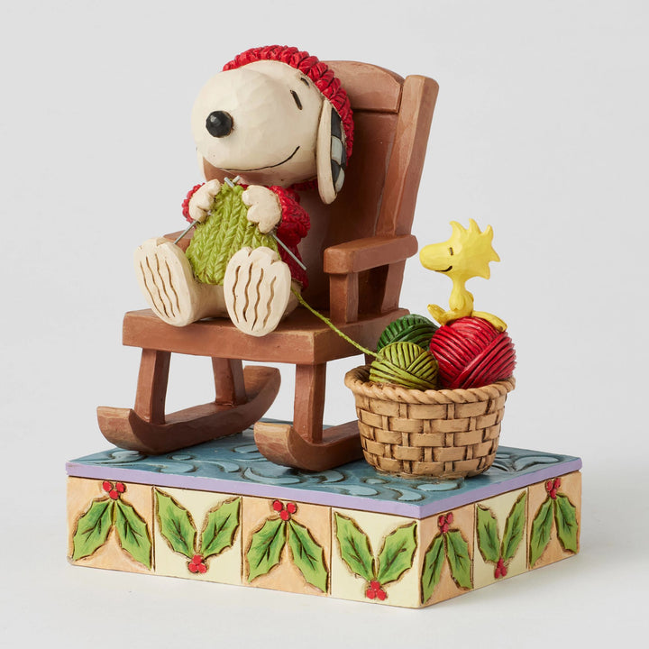 Handmade Happiness (Snoopy Knitting in Rocking Chair) - Peanuts by Jim Shore