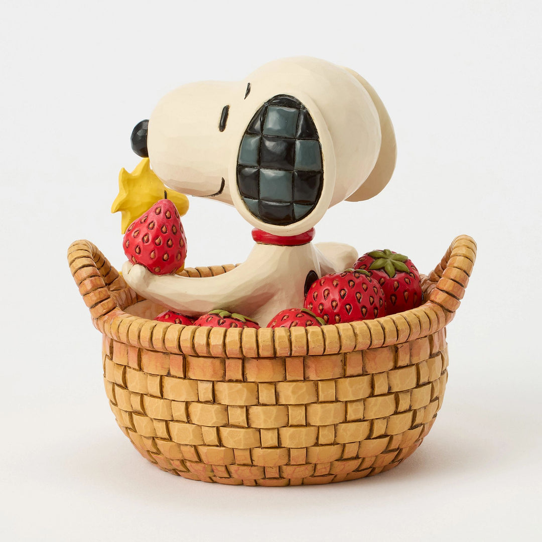 Snoopy Strawberries Figurine