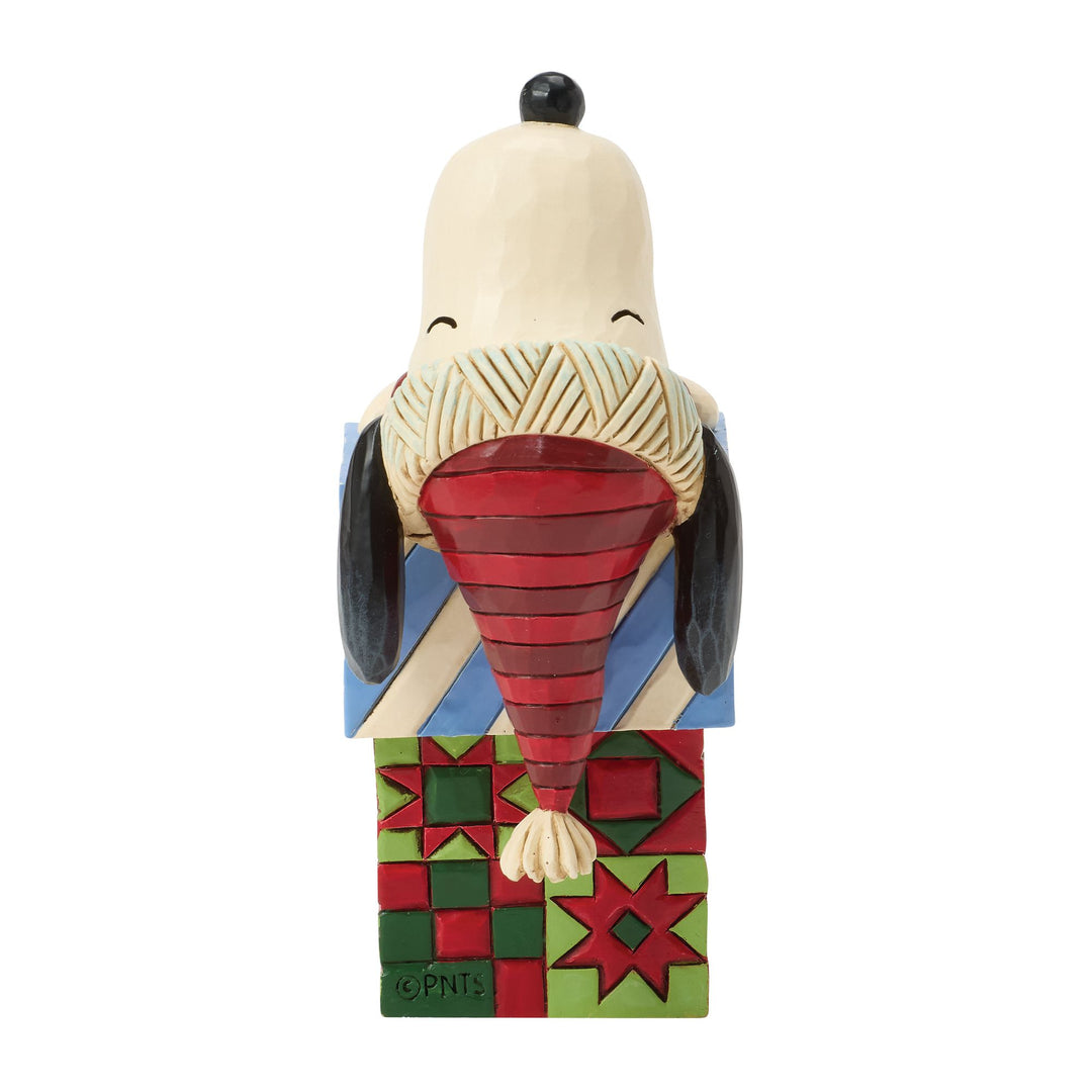 Dreaming of Christmas (Snoopy on Gifts Figurine)