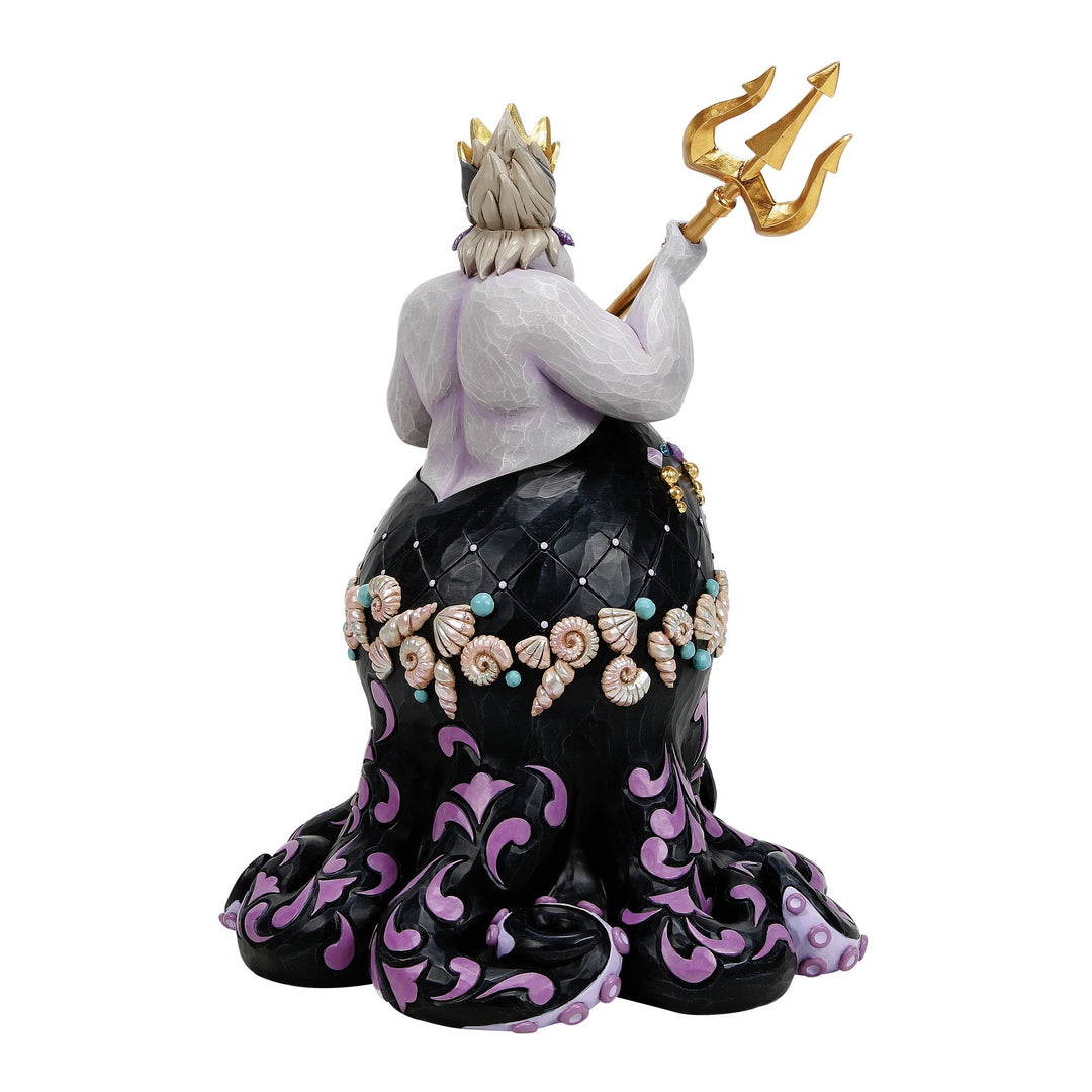 Queen of the Seven Seas (Ursula Deluxe Figurine)