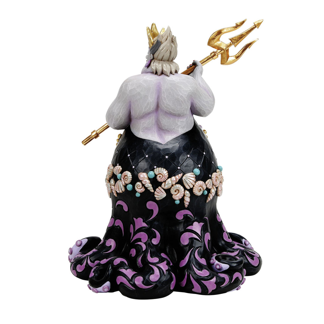 Queen of the Seven Seas (Ursula Deluxe Figurine)