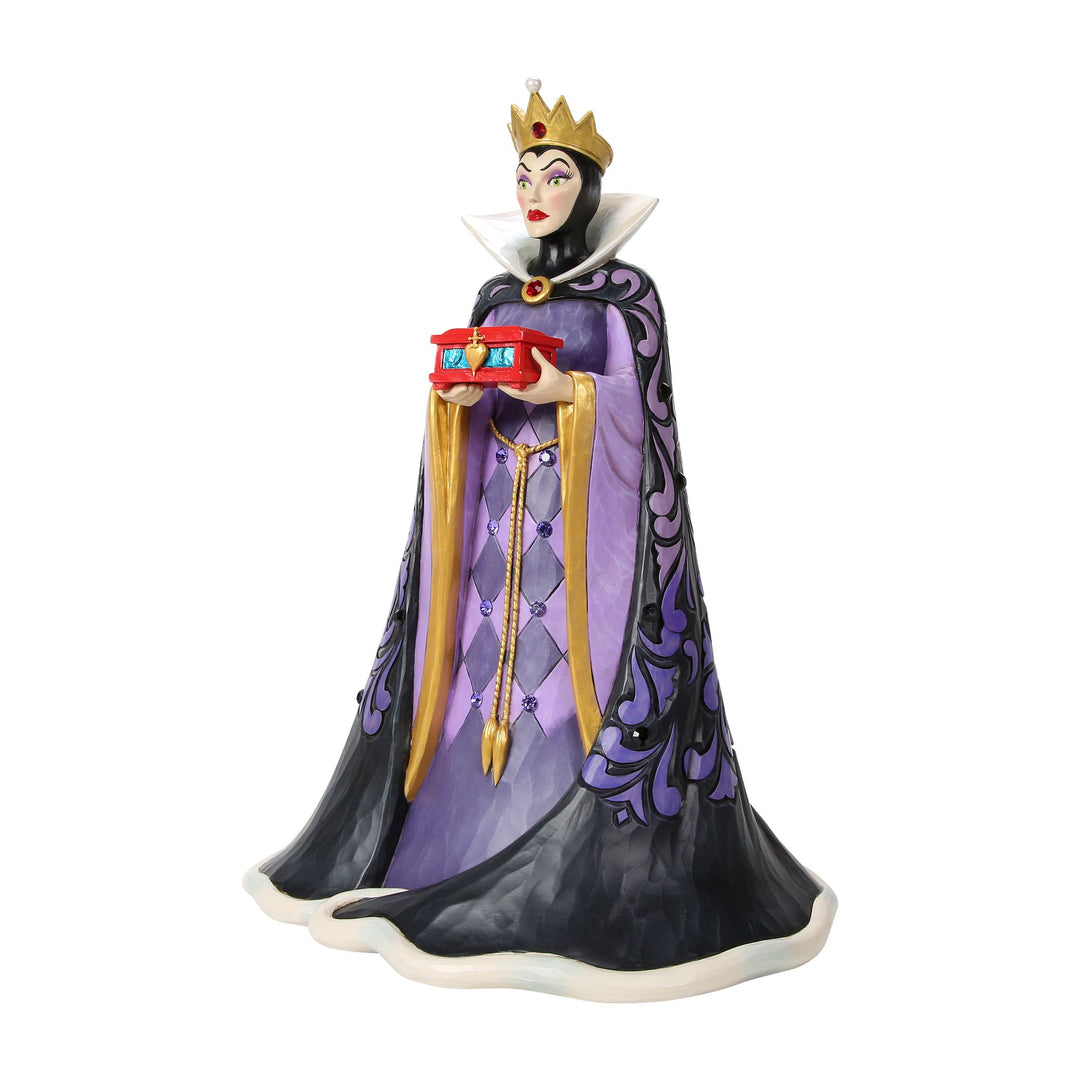 The Queen Deluxe Figurine