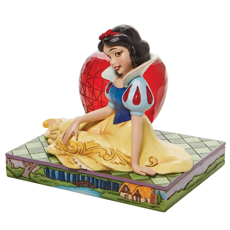 Snow White with Apple Figurine - Disney Traditions by Jim Shore - Jim Shore Designs UK
