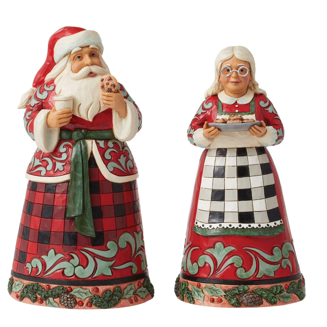 Highland Glen Mr & Mrs Claus Figurine - Heartwood Creek by Jim Shore - Jim Shore Designs UK