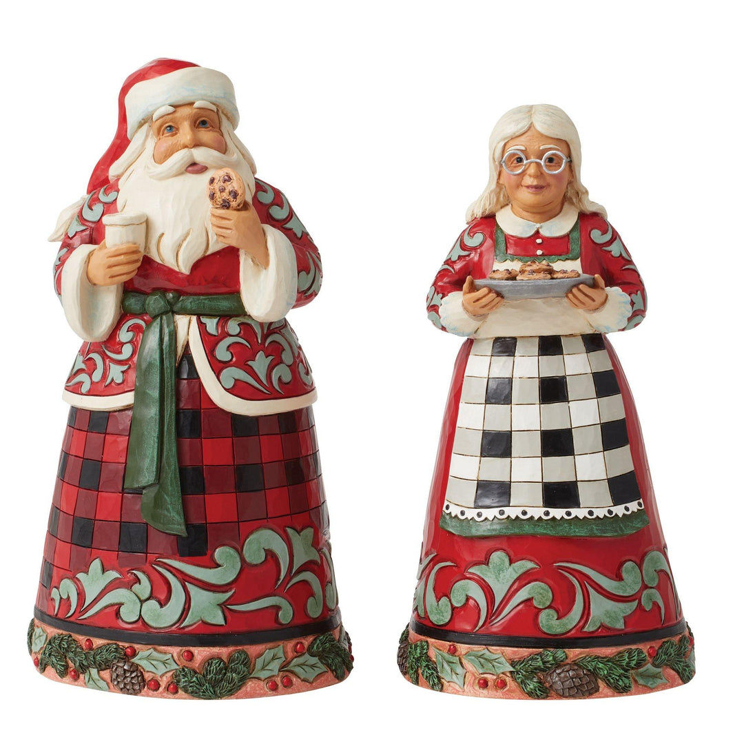 Highland Glen Mr & Mrs Claus Figurine - Heartwood Creek by Jim Shore - Jim Shore Designs UK